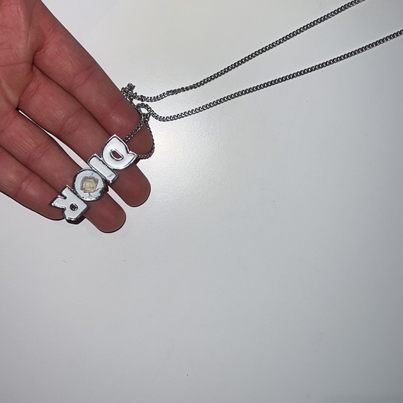 Dior necklace - Picture 4 of 4